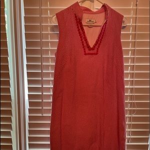 Vinyard Vines pink seersucker sleeveless dress. Size 10.